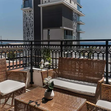 Phaedrus Living Seaview Phinikoudes Flat Apartmán